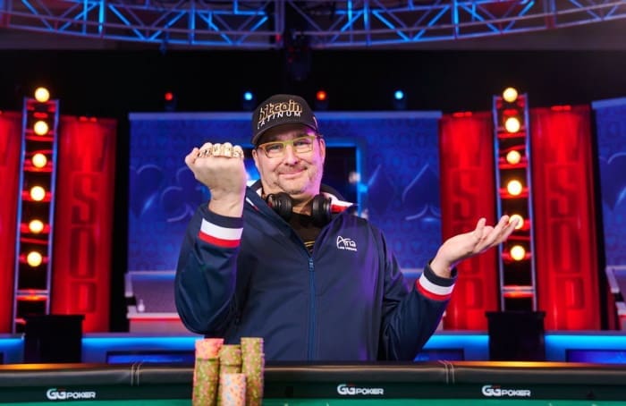 Phil Hellmuth 16th bracelet