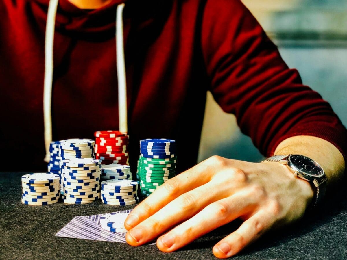 Straddle Poker Guide for the average player